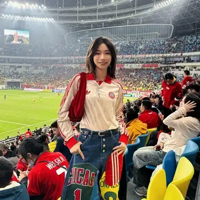 朱文一